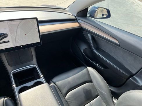 Used 2021 Tesla Model 3 Long Range image 11