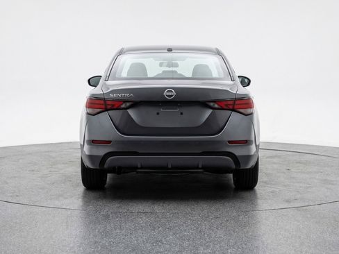 Used 2025 Nissan Sentra SV image 7