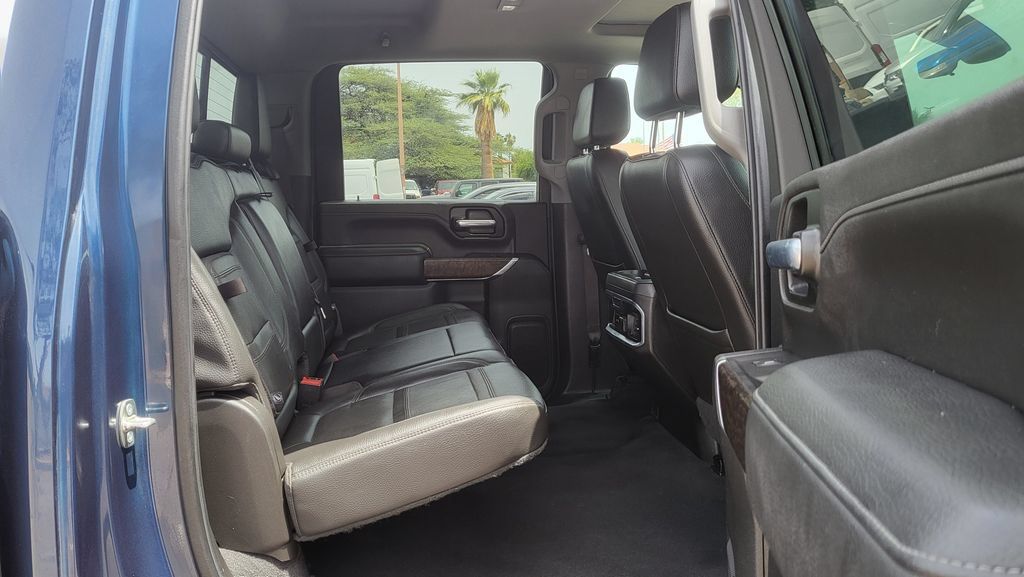 Used 2020 GMC Sierra 2500 Denali w/ Denali Ultimate Package AWD/4WD image 20