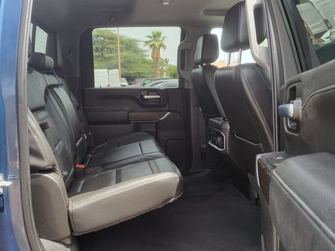 Used 2020 GMC Sierra 2500 Denali w/ Denali Ultimate Package AWD/4WD image 20