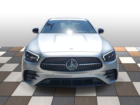 Used 2021 Mercedes-Benz E 350 E 350 w/ Premium Package image 2