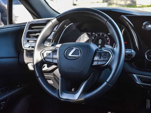 Used 2023 Lexus RX 350 FWD image 14