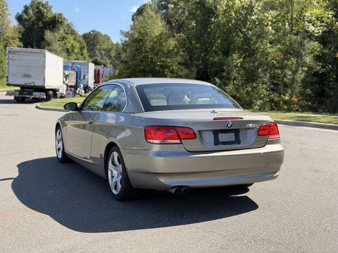 Used 2008 BMW 328i Convertible image 5