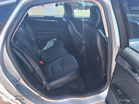 Used 2019 Ford Fusion Titanium AWD/4WD image 11