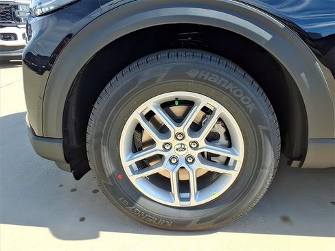 New 2026 Ford Explorer Active image 20