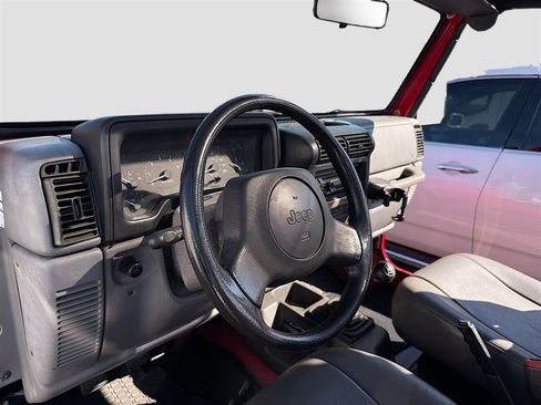 Used 1997 Jeep Wrangler SE image 9