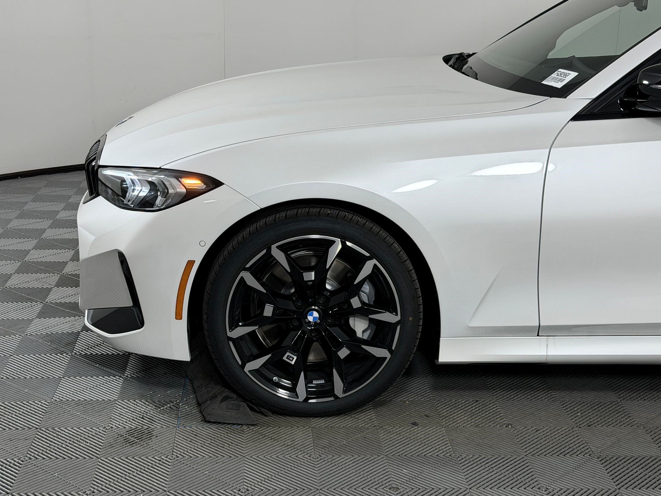 Used 2026 BMW 330i Sedan w/ M Sport Package RWD image 12
