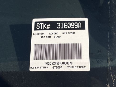 Used 2024 Honda Accord Sport image 4