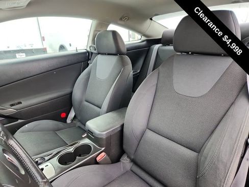 Used 2009 Pontiac G6 GT image 17