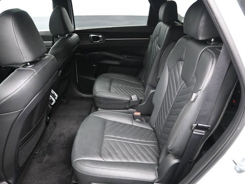 Certified 2026 Kia Sorento SX Prestige AWD/4WD image 32