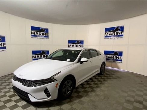 Used 2023 Kia K5 LXS image 6