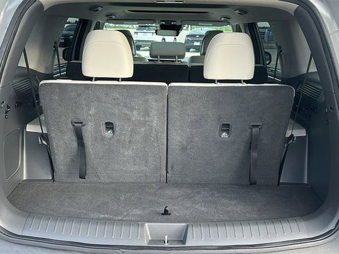 Used 2024 Hyundai Santa Fe Limited FWD image 37