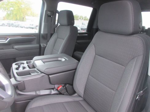 New 2026 GMC Sierra 3500 SLE w/ SLE Value Package image 14