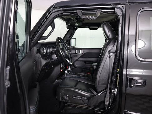 Used 2022 Jeep Wrangler Unlimited Rubicon 4xe image 25