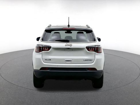 Used 2025 Jeep Compass Limited AWD/4WD image 8