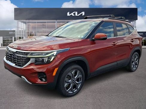 Certified 2024 Kia Seltos S AWD/4WD image 3