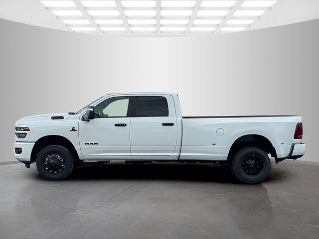 New 2027 RAM 3500 Big Horn AWD/4WD image 4