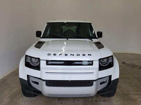 Used 2025 Land Rover Defender 110 S AWD/4WD image 2