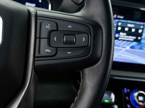 Used 2025 GMC Sierra 2500 AT4 w/ Technology Package image 34