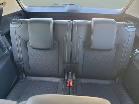 New 2026 Volkswagen Atlas SEL Premium R-Line AWD/4WD image 23
