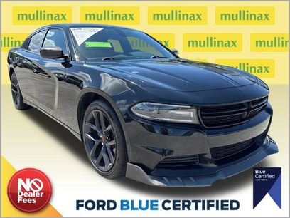 Used 2021 Dodge Charger SXT w/ Blacktop Package