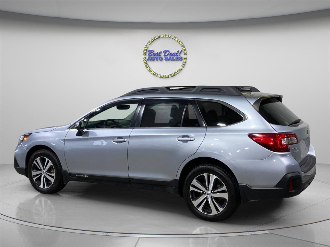 Used 2019 Subaru Outback 2.5i Limited w/ Popular Package #2 AWD/4WD image 3