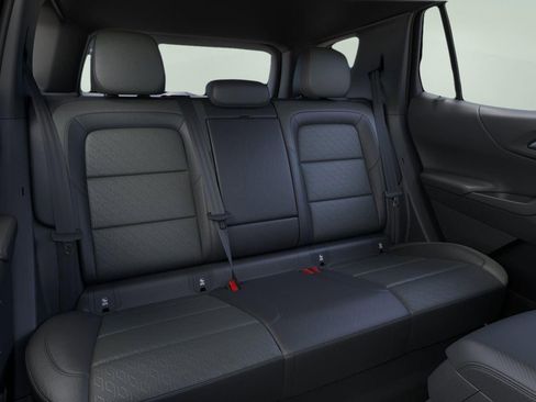 New 2026 Chevrolet Equinox LT w/ Convenience Package II image 17