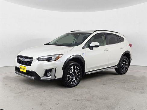 Used 2019 Subaru Crosstrek Hybrid w/ Moonroof Package w/Navigation image 1