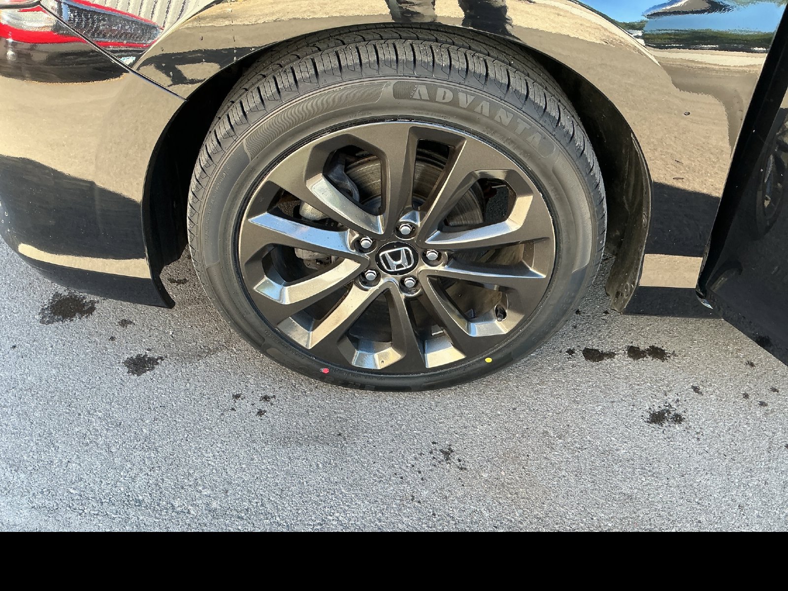 Used 2015 Honda Accord Sport image 25