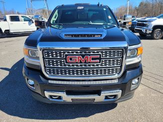 Used 2019 GMC Sierra 2500 Denali w/ Duramax Plus Package video 2