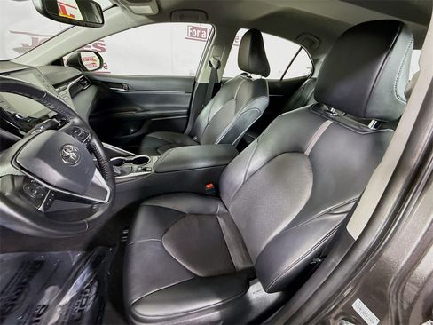 Certified 2023 Toyota Camry XLE image 25