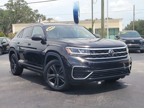 Used 2022 Volkswagen Atlas Cross Sport SEL R-Line AWD/4WD image 32