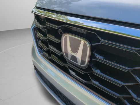Used 2024 Honda Pilot Touring image 31
