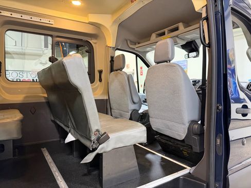 Used 2015 Ford Transit 250 148 Medium Roof image 27