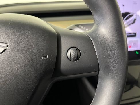 Used 2018 Tesla Model 3 Mid Range image 29