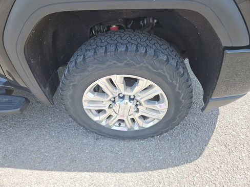 Used 2020 GMC Sierra 3500 Denali w/ Denali Ultimate Package AWD/4WD image 10