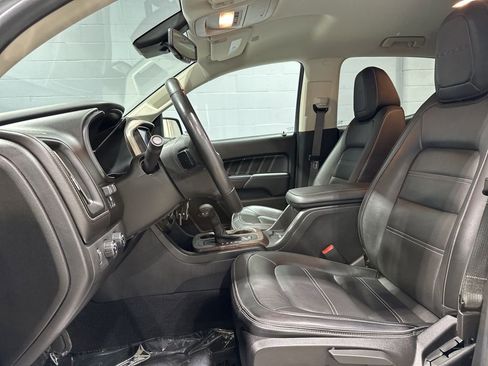 Used 2021 GMC Canyon Denali image 13