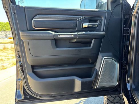 Used 2020 RAM 2500 Limited AWD/4WD image 19