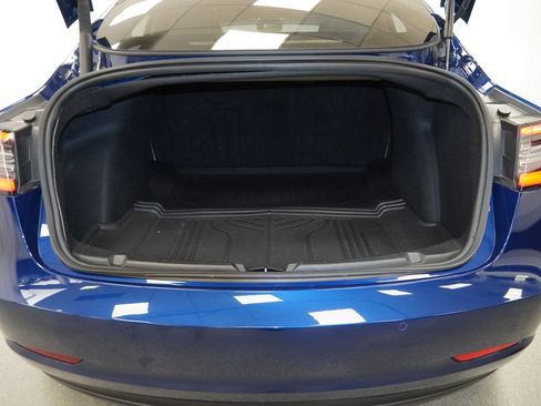 Used 2021 Tesla Model 3 Long Range AWD/4WD image 24