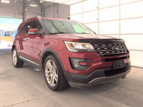 Used 2016 Ford Explorer Limited FWD image 4
