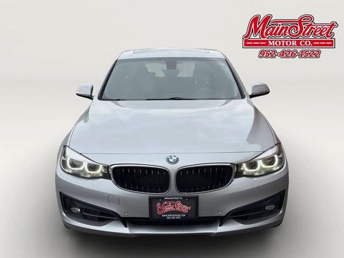 Used 2017 BMW 330i Gran Turismo xDrive AWD/4WD image 2