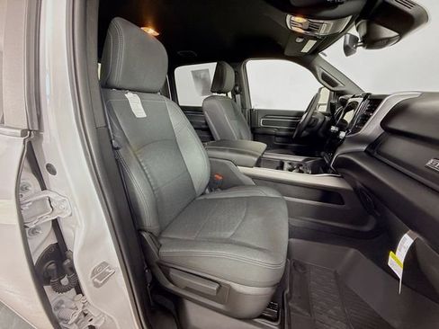 Used 2025 RAM 2500 Big Horn image 27