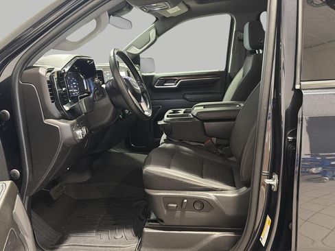 Used 2023 GMC Sierra 1500 Elevation AWD/4WD image 8