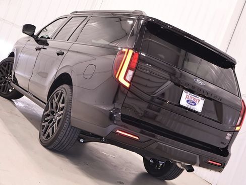 New 2027 Ford Expedition Max Platinum w/ Stealth Performance Package AWD/4WD image 44