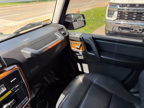Used 2013 Mercedes-Benz G 550 image 19
