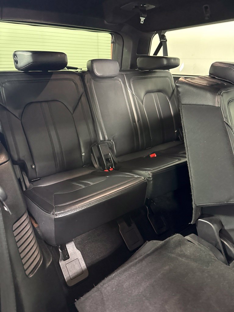 Used 2021 Ford Expedition Max Limited AWD/4WD image 19