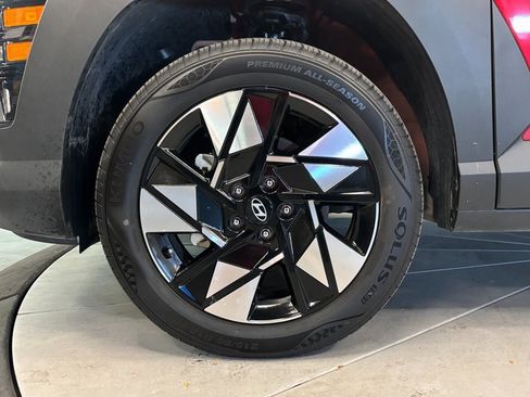 Used 2024 Hyundai Kona SEL image 24