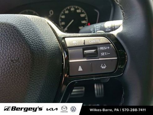 Used 2025 Honda Civic Sport image 24