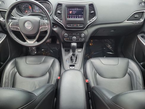 Used 2021 Jeep Cherokee Latitude Lux w/ Sun & Sound Group FWD image 20