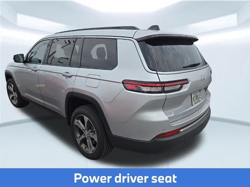 Used 2026 Jeep Grand Cherokee L Limited RWD image 8